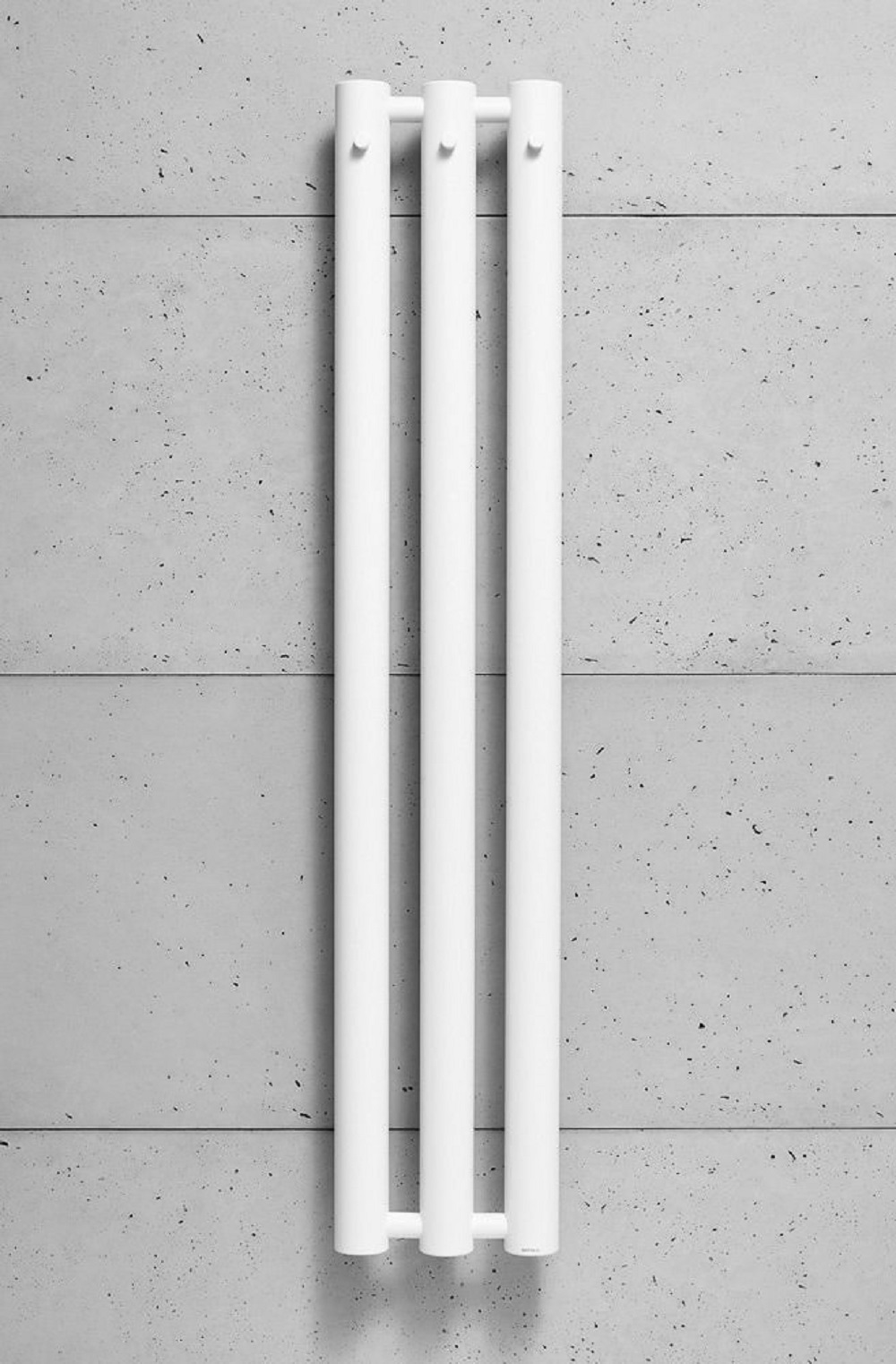 P.M.H. Rosendal Massive radiatore da bagno decorativo 150x29.2 cm bianco R70/3W
