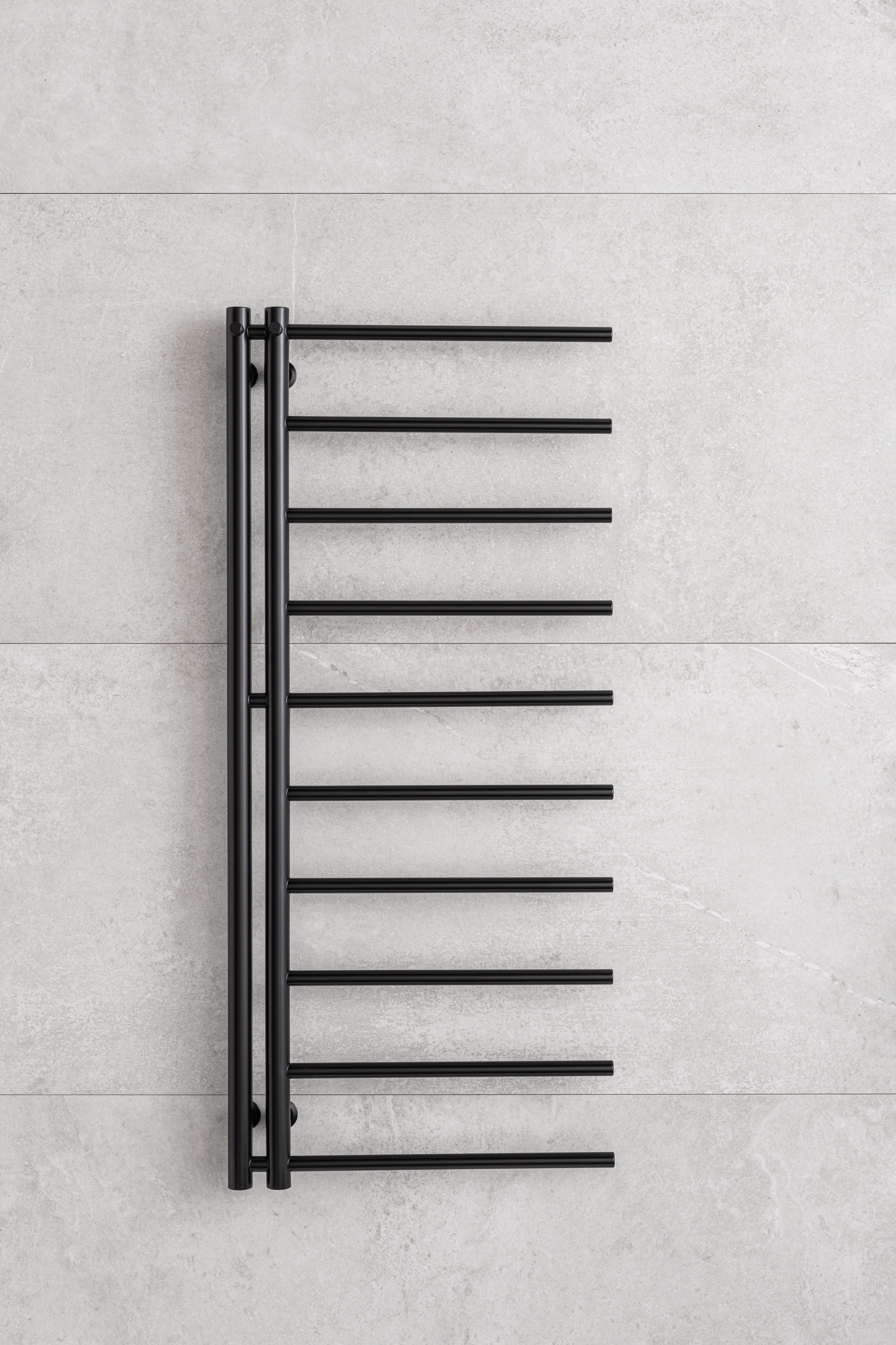 P.M.H. Apollo radiatore da bagno a scaletta 150x50 cm nero AP2BL