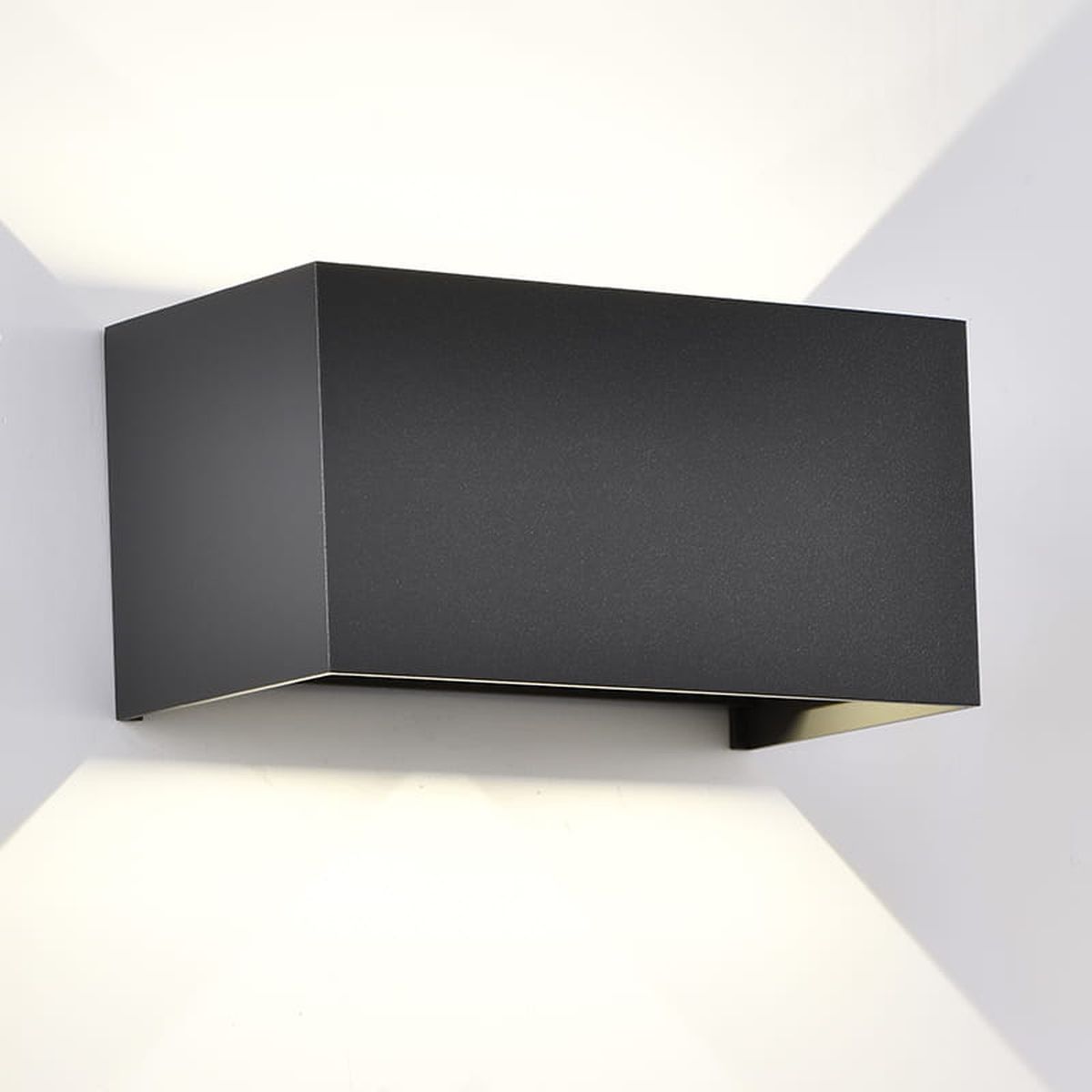Mantra Davos lampada da parete 1x24 W grigio 7815