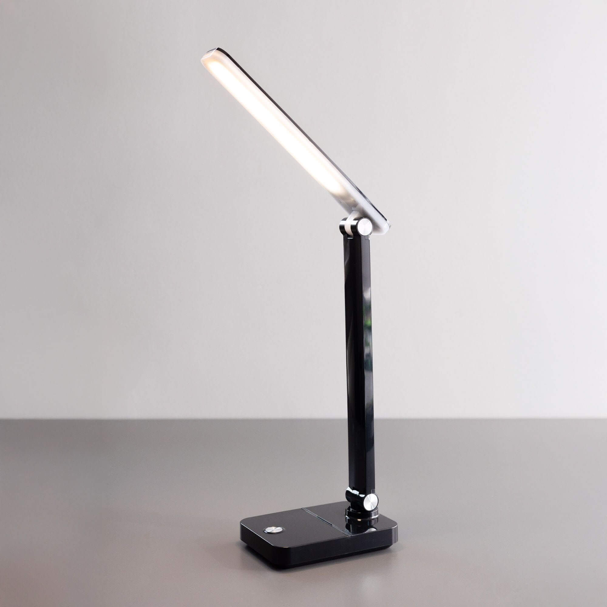Zuma Line Biurkowa lampada da tavolo 1x8 W nero 1949-BK