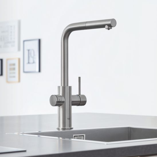 Set rubinetto da cucina con filtro Grohe Blue 31539DC0, lavello in granito Grohe K400 31641AP0